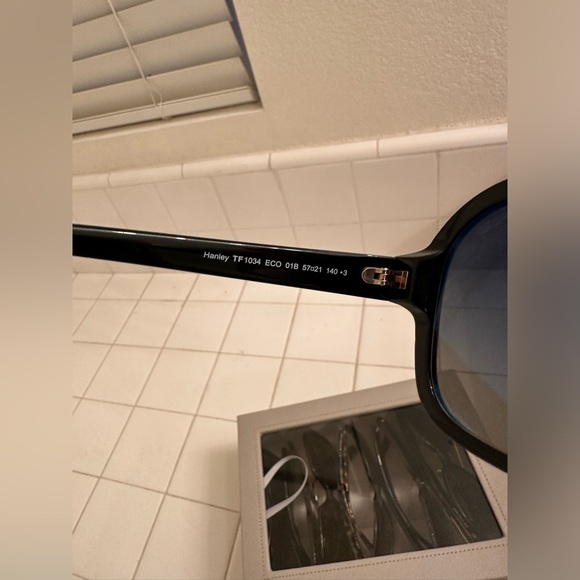Tom Ford Hanley Sunglasses - Picture 8 of 9